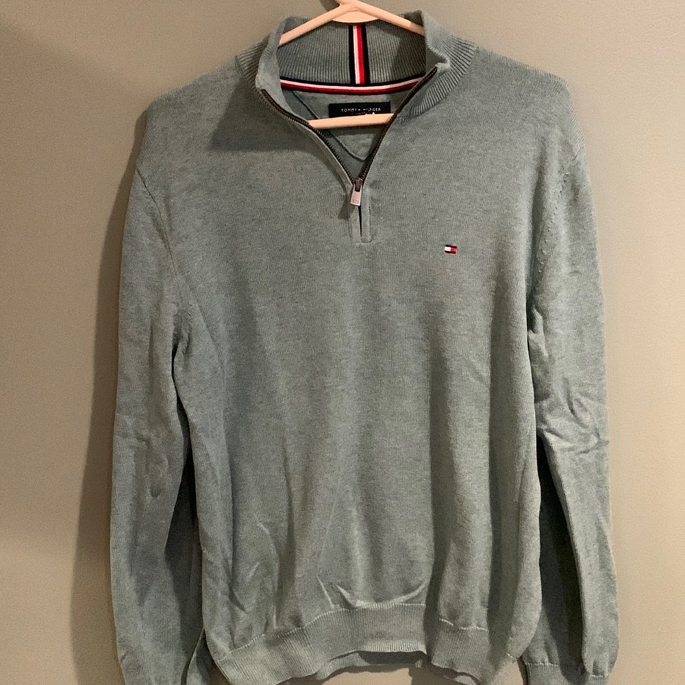 Tommy Hilfiger quarter zip collar sweatshirt sweater 100% cotton size medium